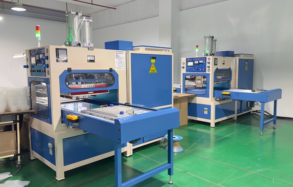 汽車通風袋高周波機 - 副本_副本.jpg